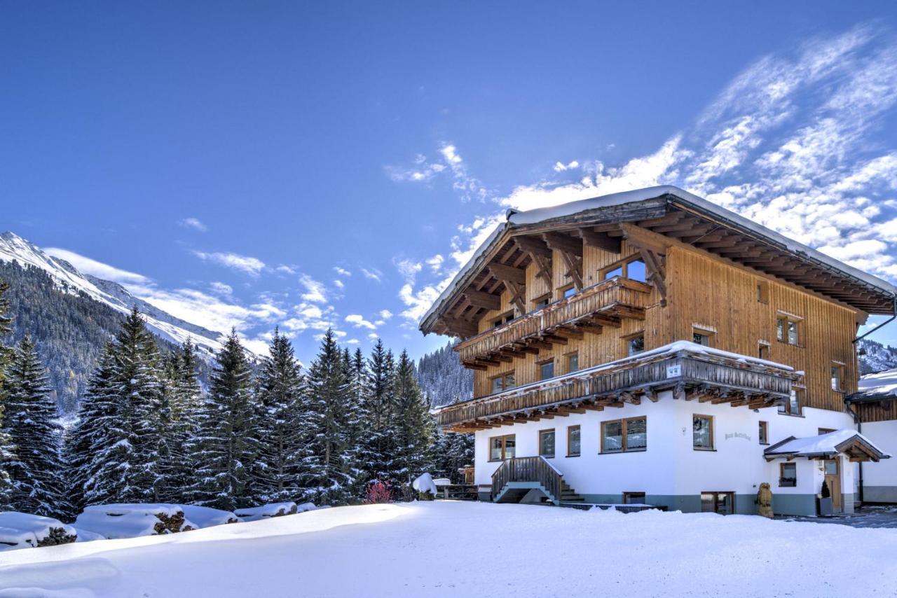 Pension Sattelkopf Sankt Anton am Arlberg Bagian luar foto